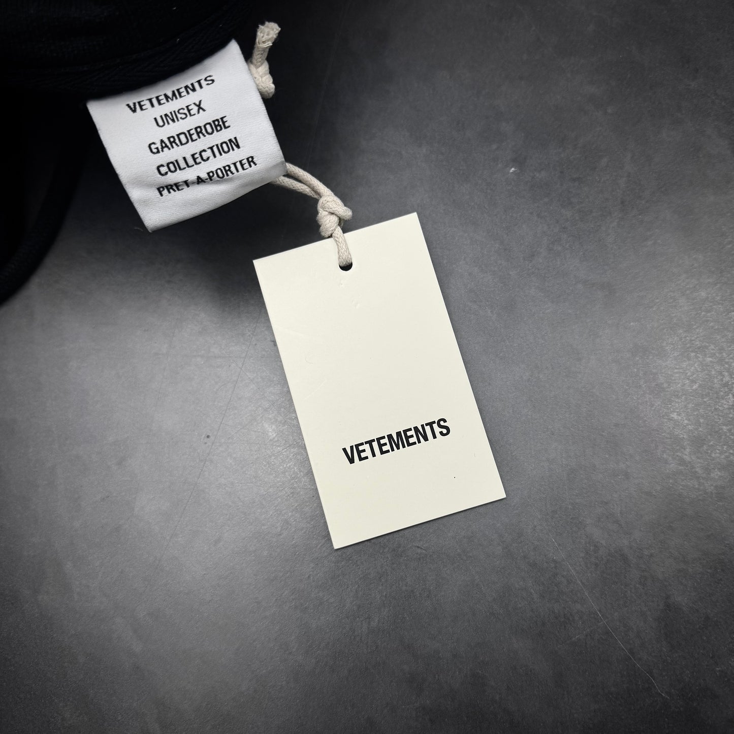 Vetements „Anarchy“ Hoodie