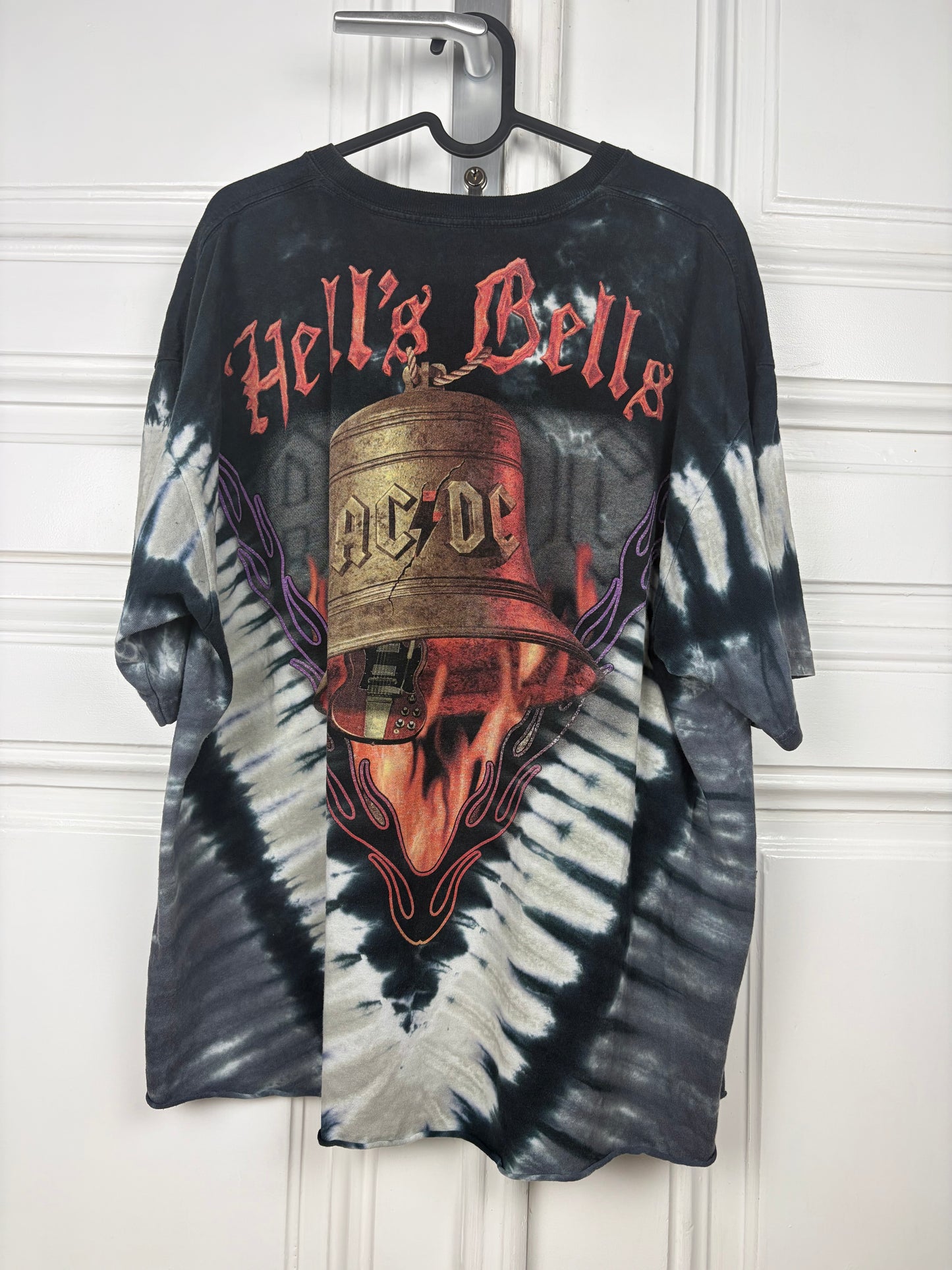 ACDC Hells Bells early 2010s reprint tshirt
