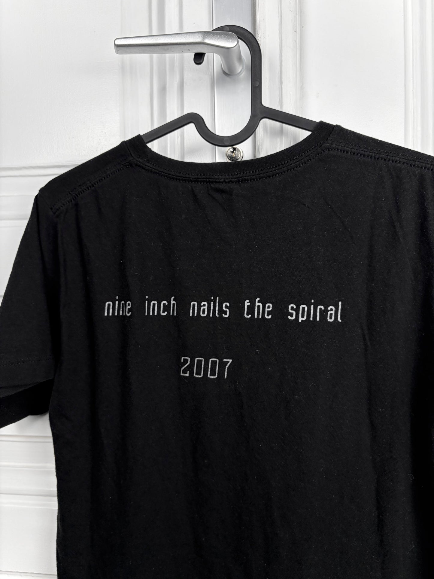 Nine Inch Nails the spiral 2007
