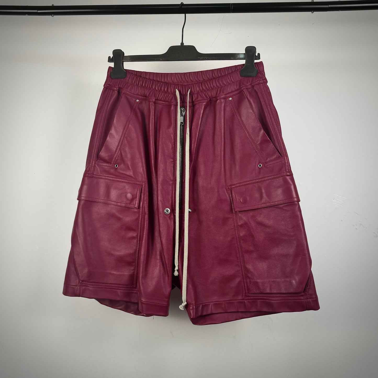 Rick Owens „Cargobela“ SAMPLE Leather Shorts