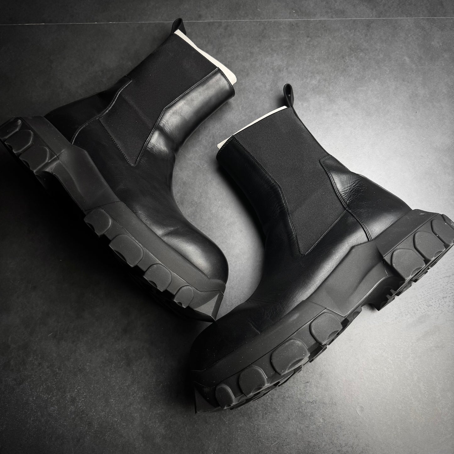 Rick Owens Beatle Bozo Tractor Boots S/S23 LIDO