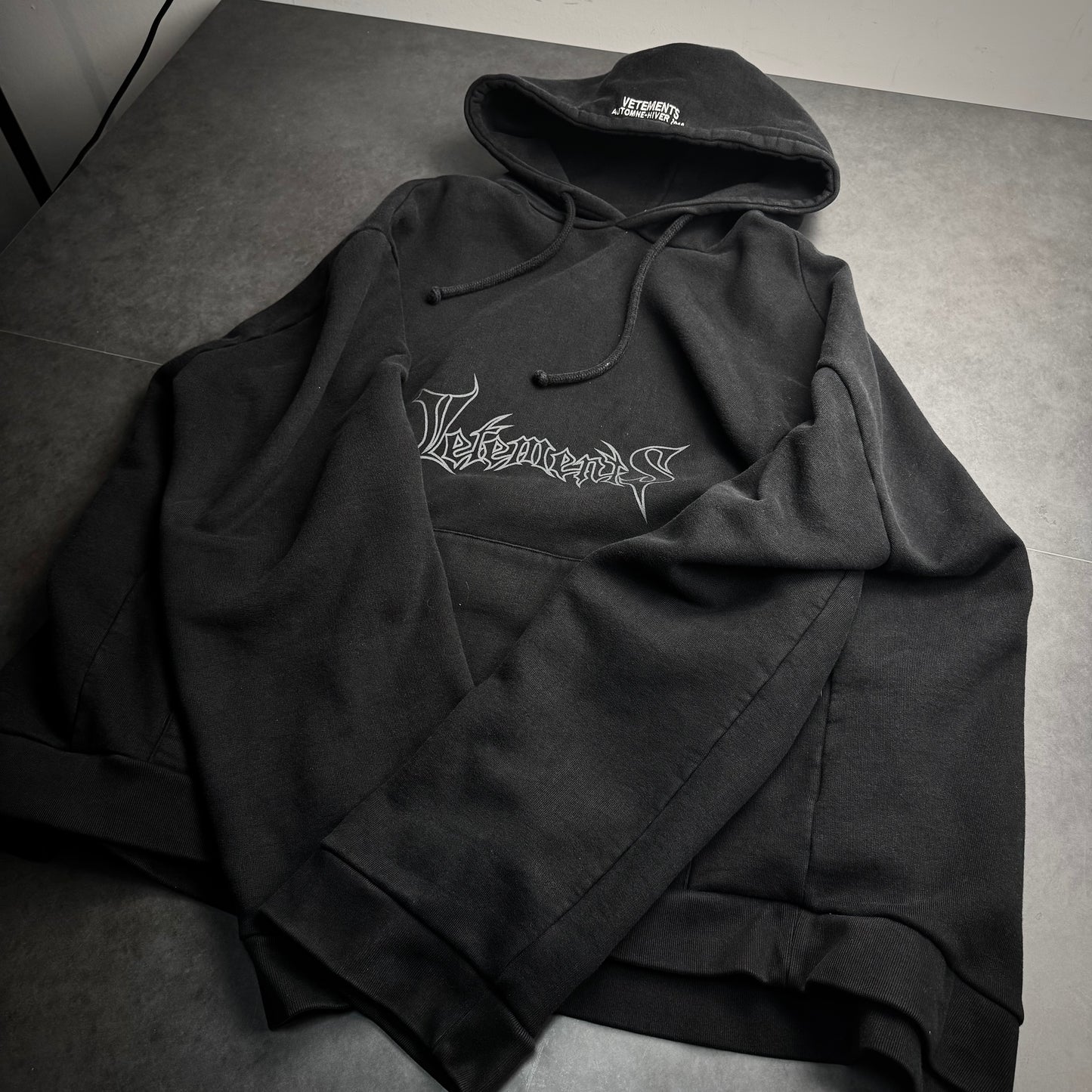 Vetements „OG Metal“ Hoodie A/W15
