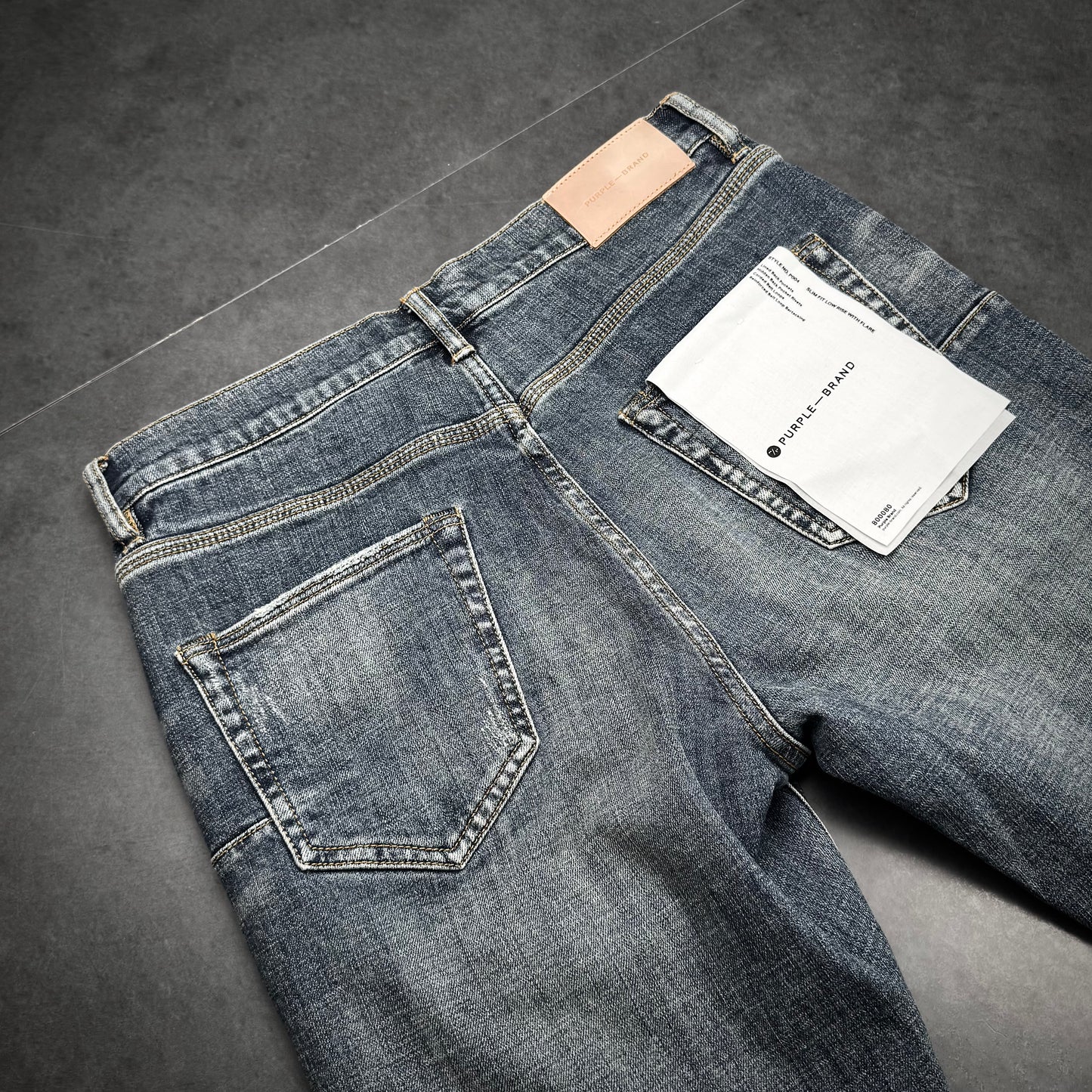 Purple Brand „P004“ Flared Denim