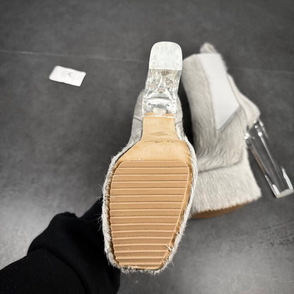 Rick Owens „Pearl Milk“ Cowfur Kiss Heels AW/22