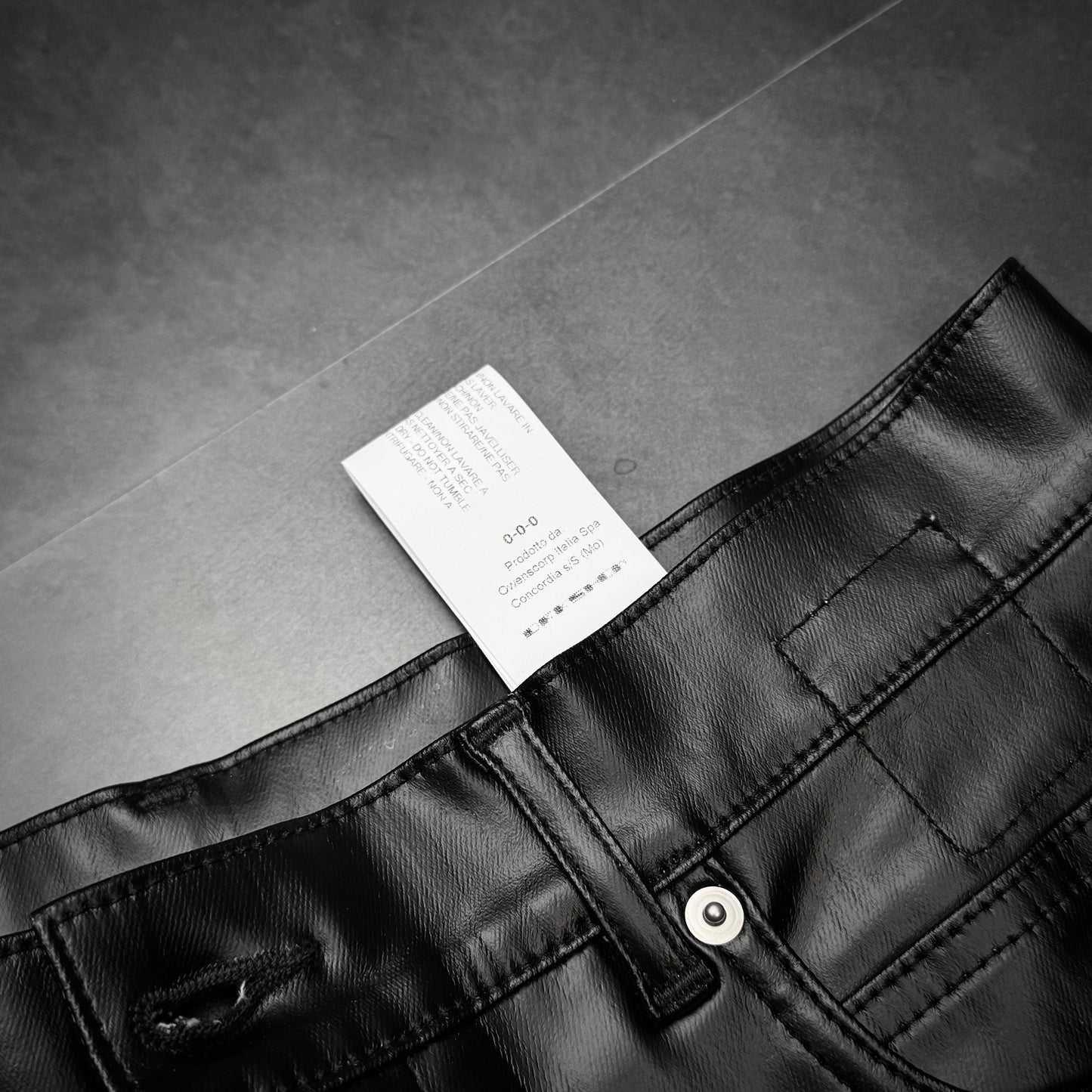 Rick owens „detroit cut“ leather/wax look bolan sample