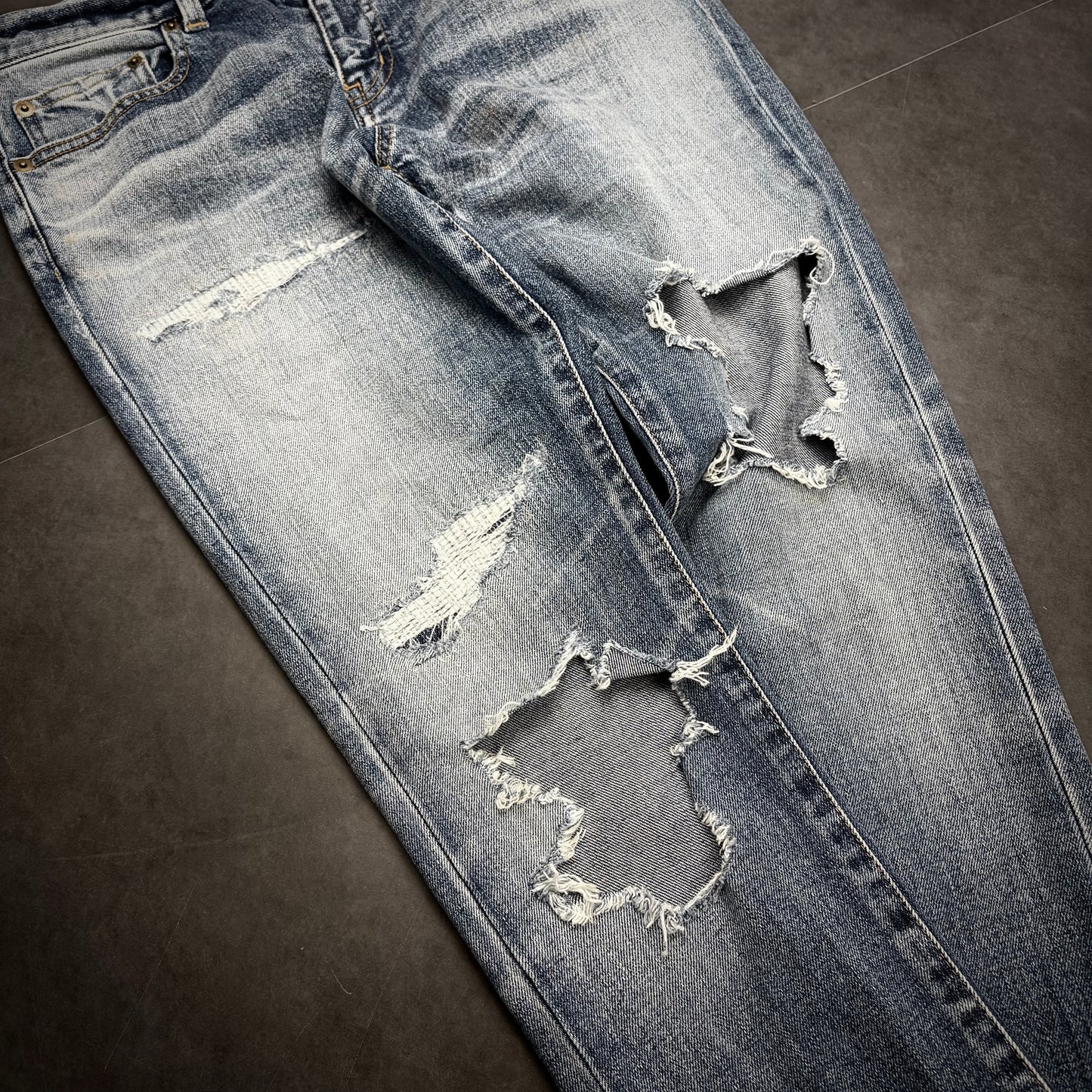 Saint Laurent d01 Crash Denim