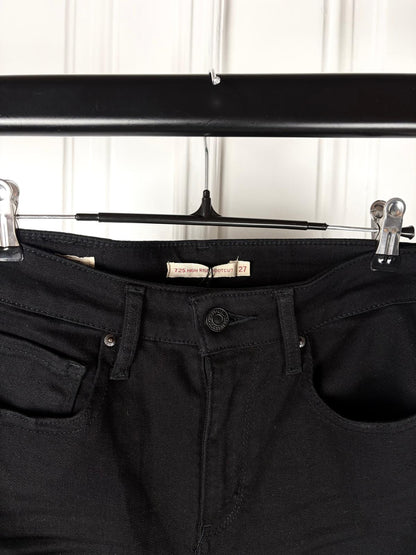 Levi’s 725 Highrise Bootcut Jeans