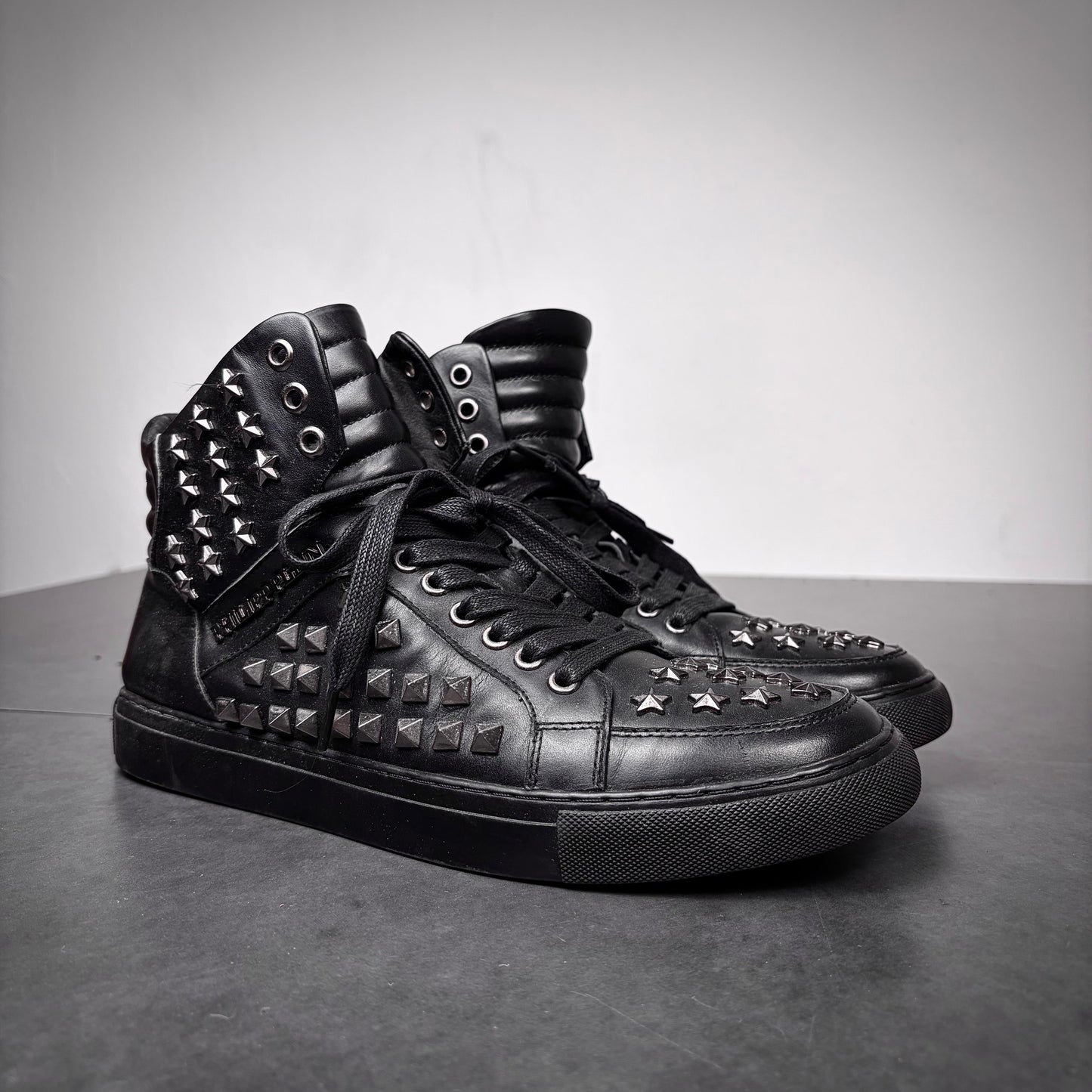 Philipp plein studded star high top sneaker