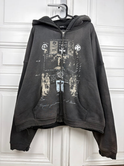 Enfants Riches Déprimés
Djagilve's Grave Distressed Zip