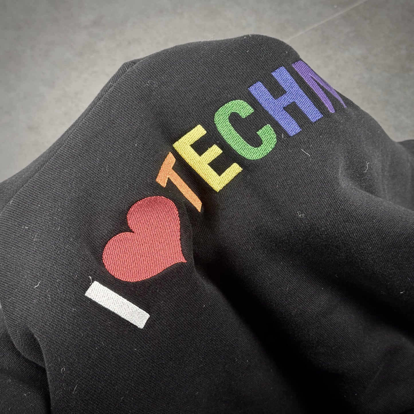 Balenciaga „I <3 Techno“ Hoodie