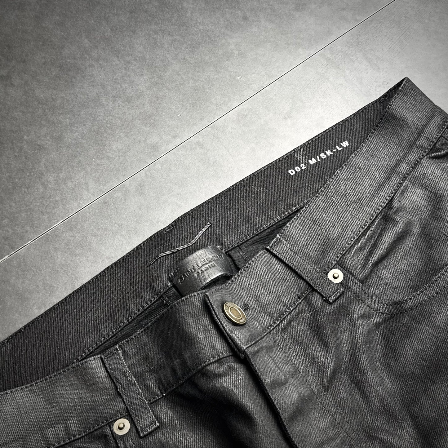 Saint Laurent 2016 Waxed D02