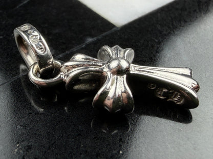 Chrome hearts 18k White Gold Babyfat Sapphire Pendant