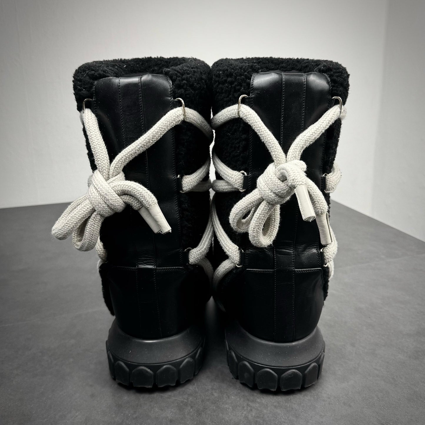 Rick owens „sherling“ lunar boots F/W22 STROBE