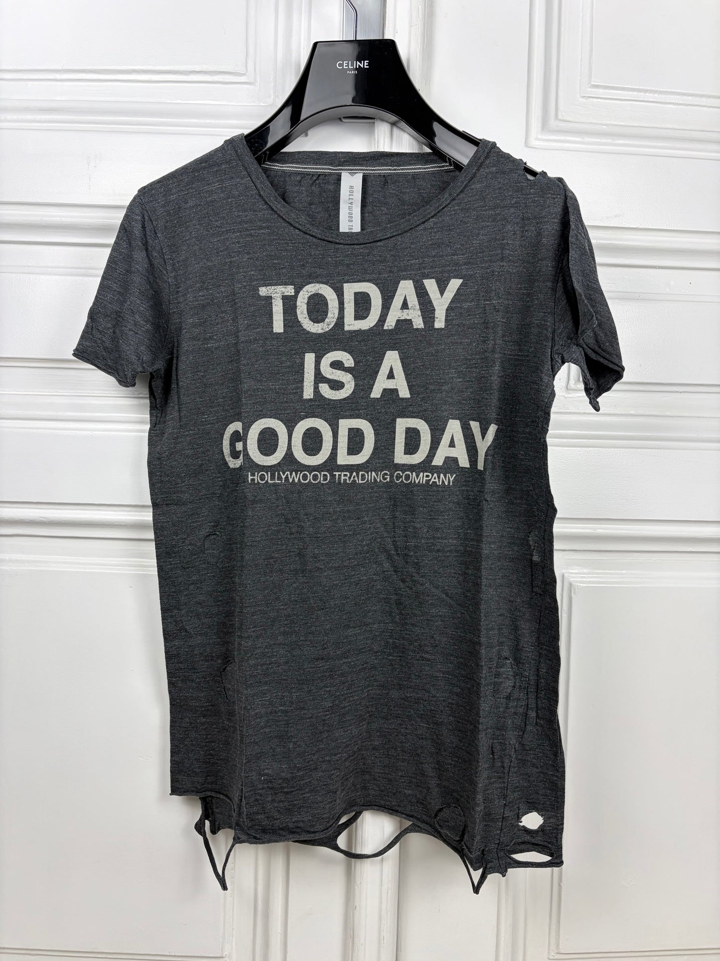 HTC „Today Is A Good Day“ Distressed Tshirt