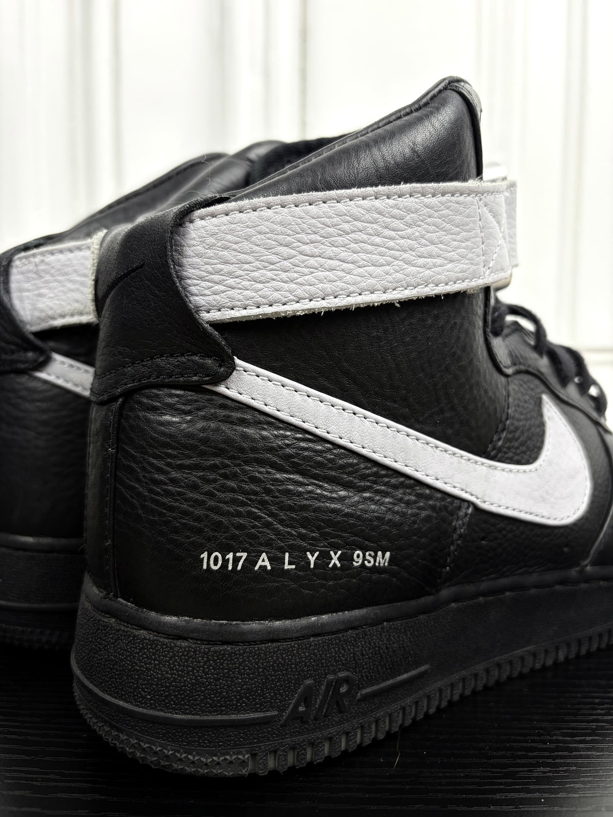 1017 ALYX 9SM x Nike Buckle Airforce