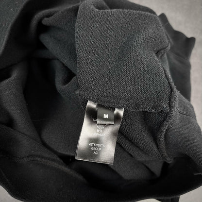 Vetements „metal skull“ hoodie