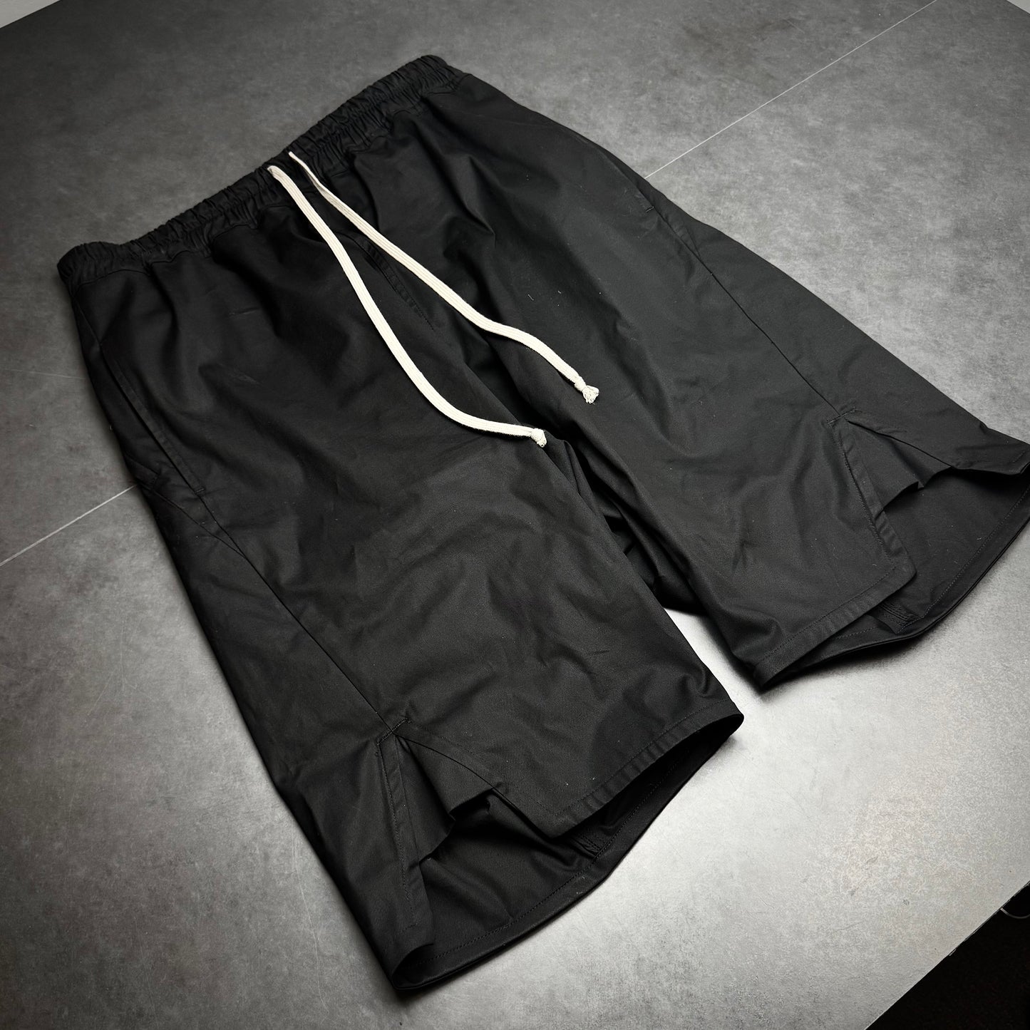 Rick Owens „Forever“ Shorts