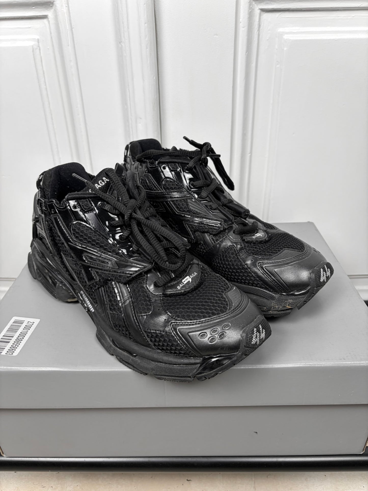 Balenciaga made in italy runner