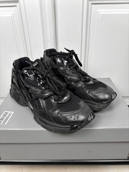 Balenciaga made in italy runner