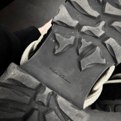 Rick owens „sherling“ lunar boots F/W22 STROBE
