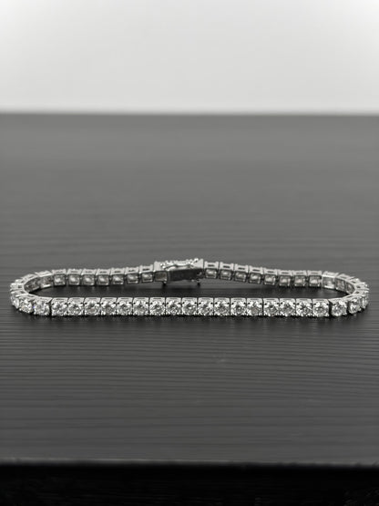 6.9ct whitegold tennis bracelet