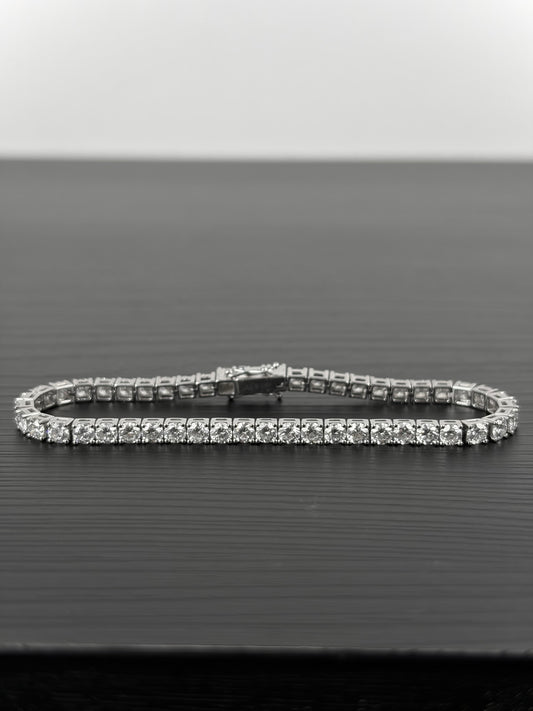 6.9ct whitegold tennis bracelet