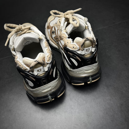 Balenciaga Beige Runner