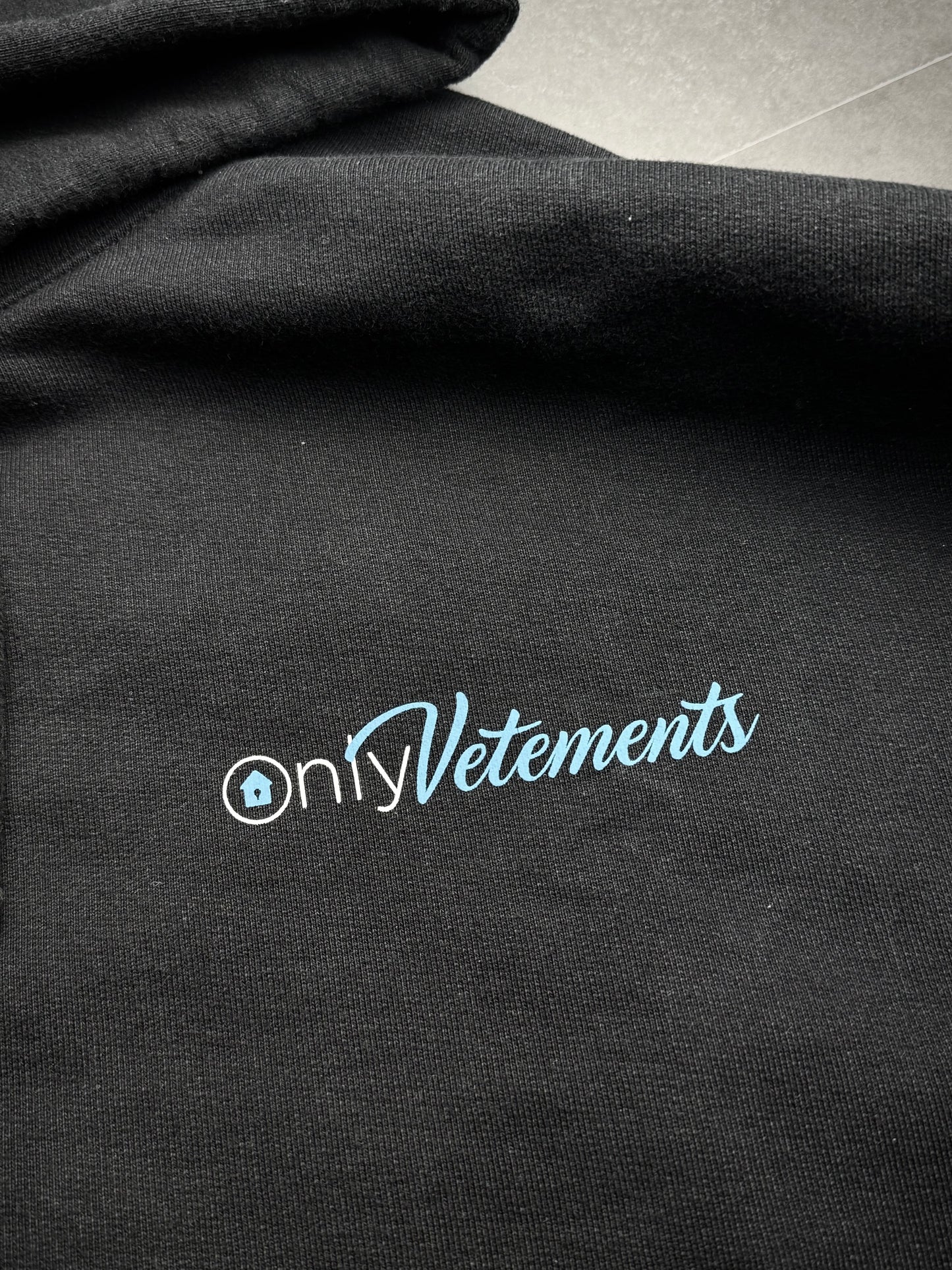 Vetements „Only Vetements“ Hoodie