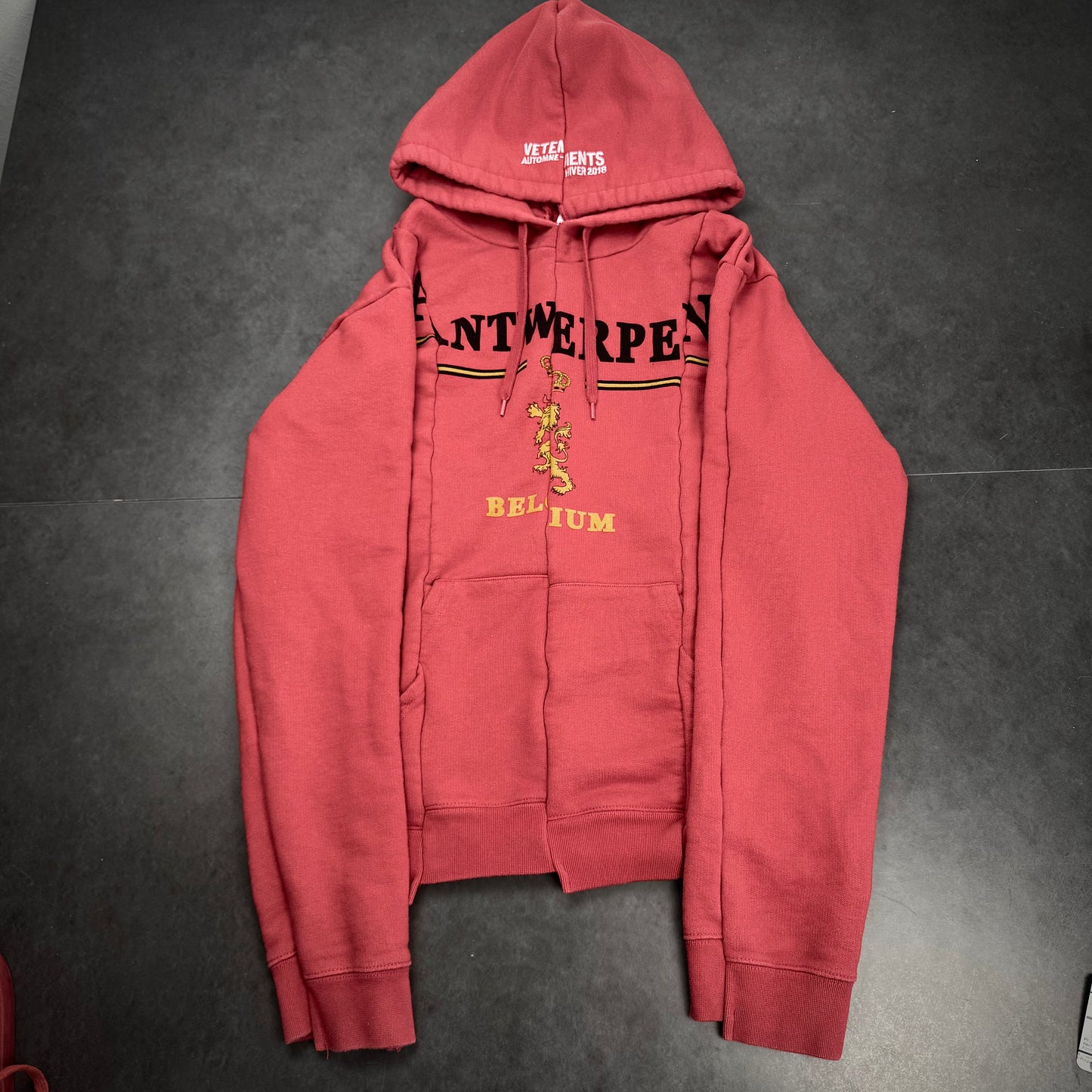 Vetements Split Antwerpen Hoodien