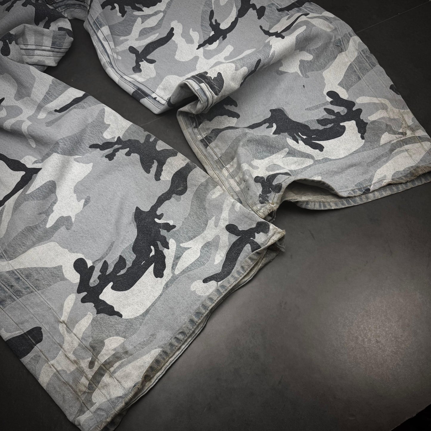 Vetements wide leg camo pants