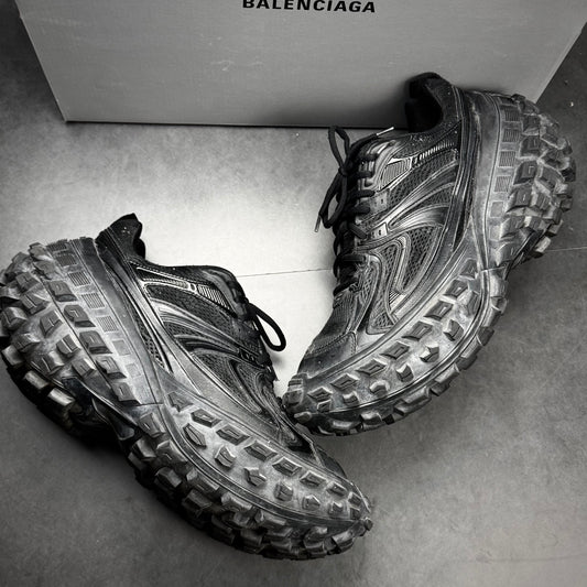 Balenciaga Bouncer/Defender