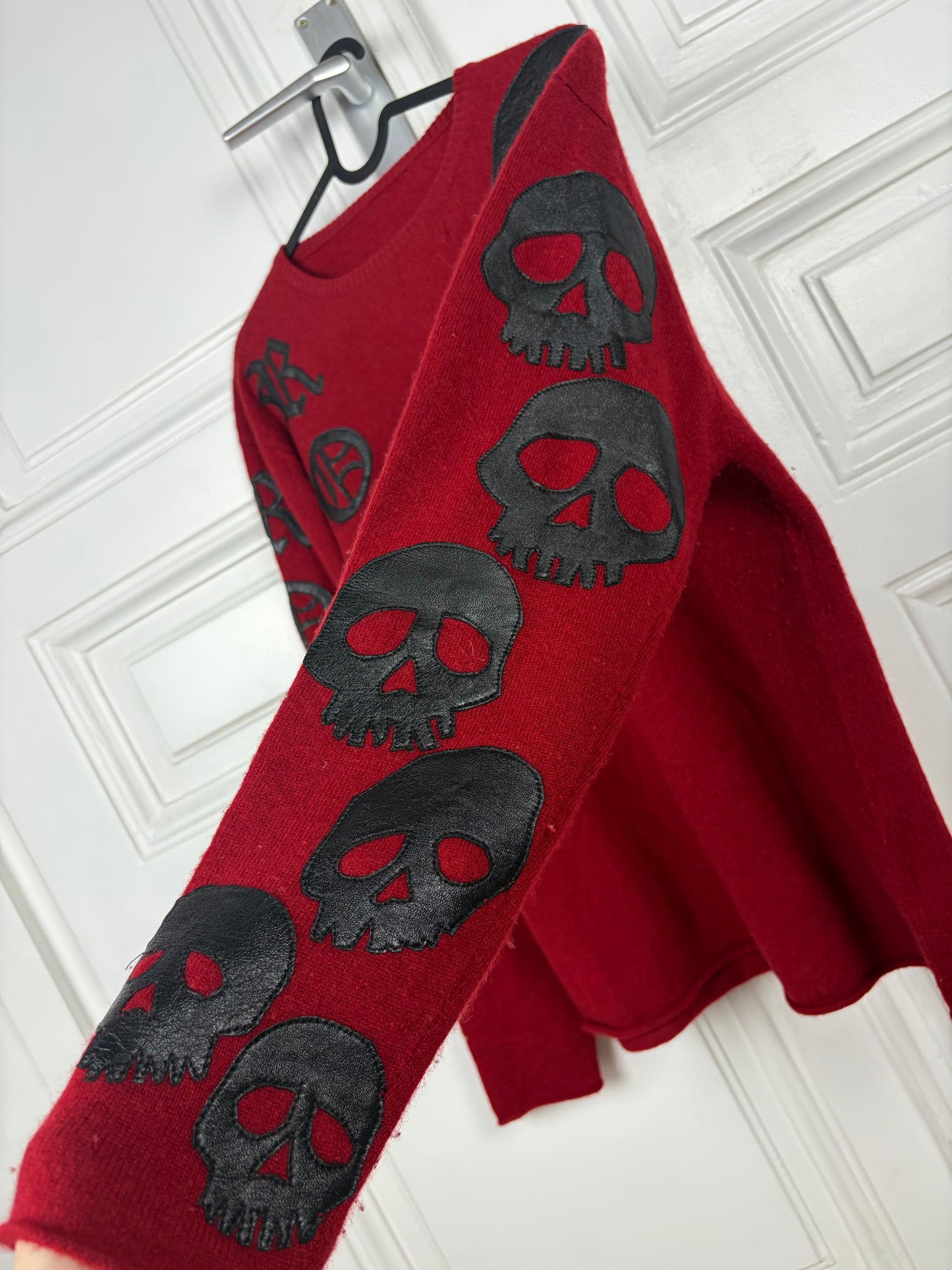 A&G 100% Cashmere Leather Skull Sweater