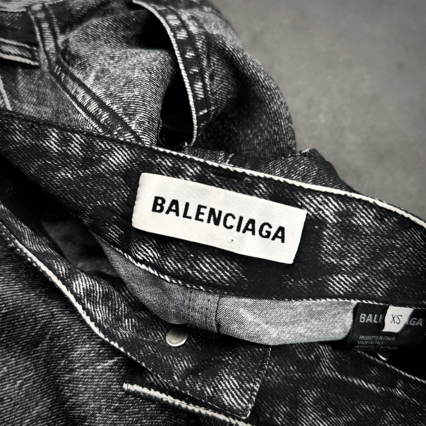 Balenciaga „trompe loeil“ pants
