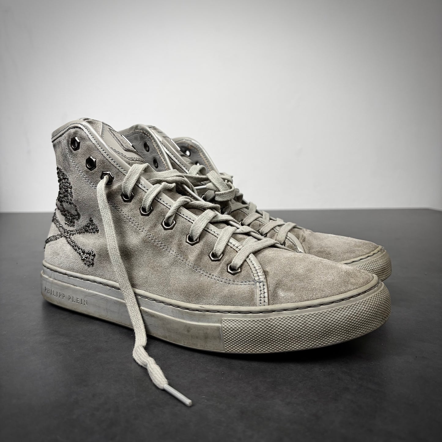 Philipp Plein Suede Skull Sneaker