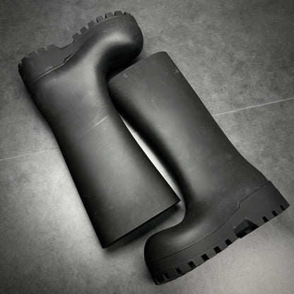 Balenciaga „Bulldozer“ Boots