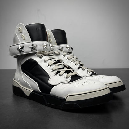Givenchy „Tyson“