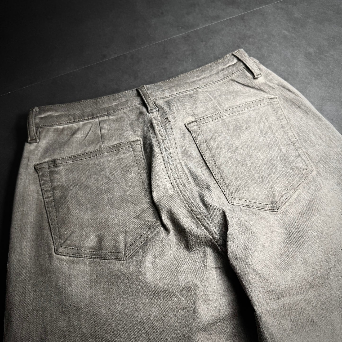 Rick Owens „Foiled Dust“ Geth Cut F/W24 PORTERVILLE