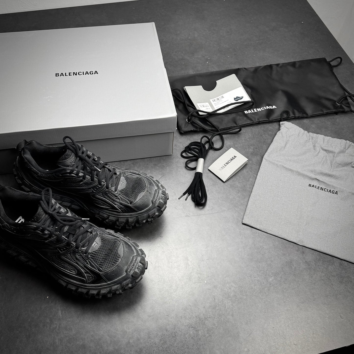 Balenciaga Bouncer/Defender