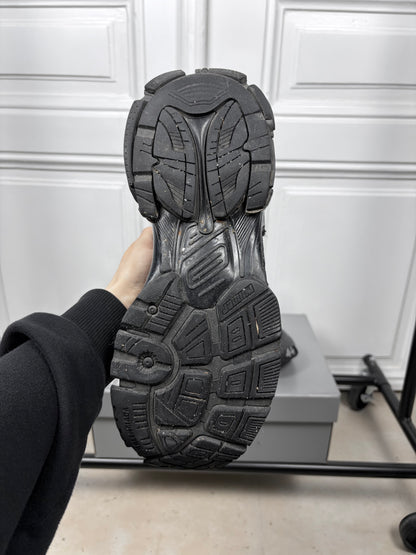 Balenciaga made in italy runner