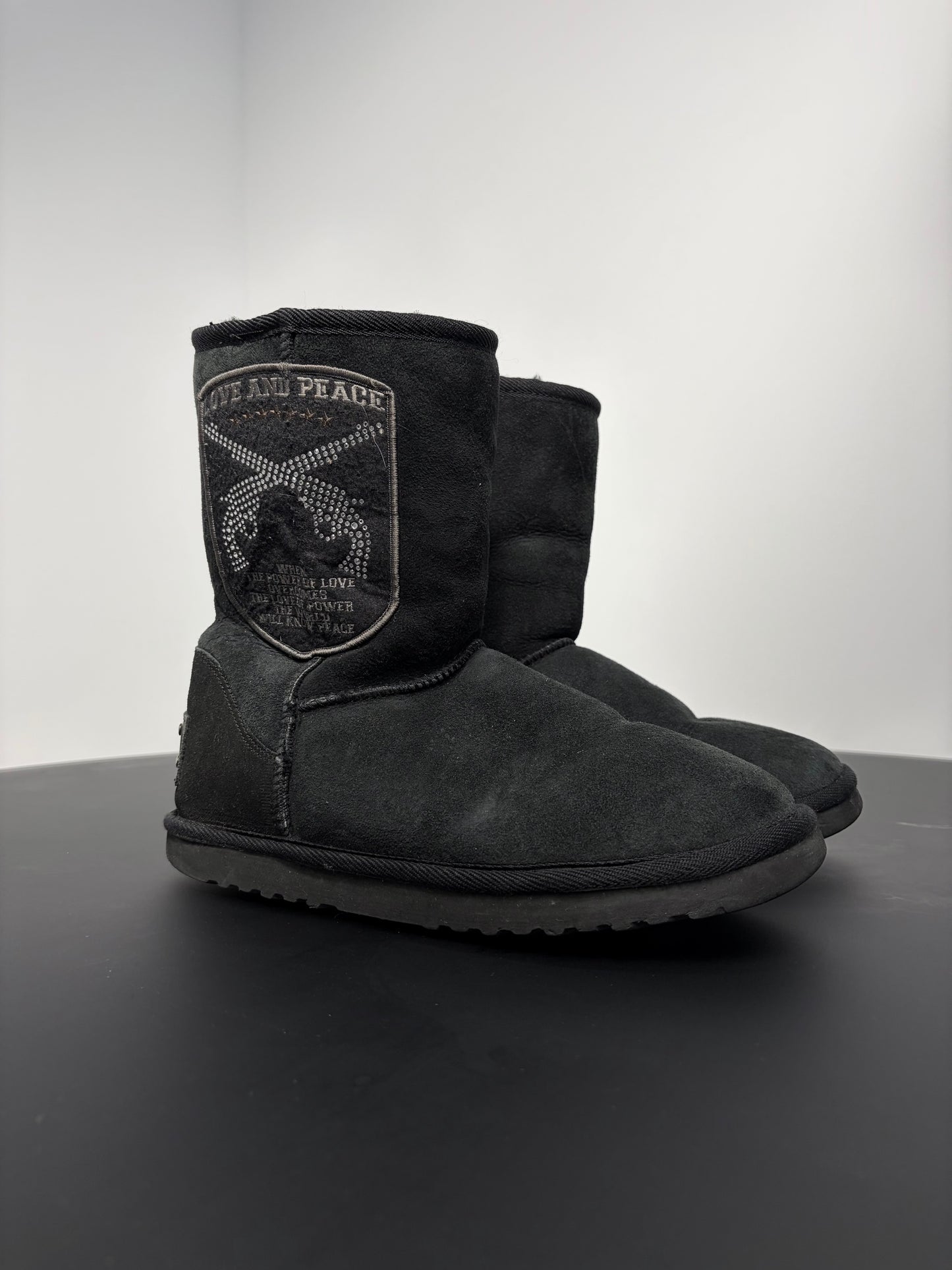 roar uggs
