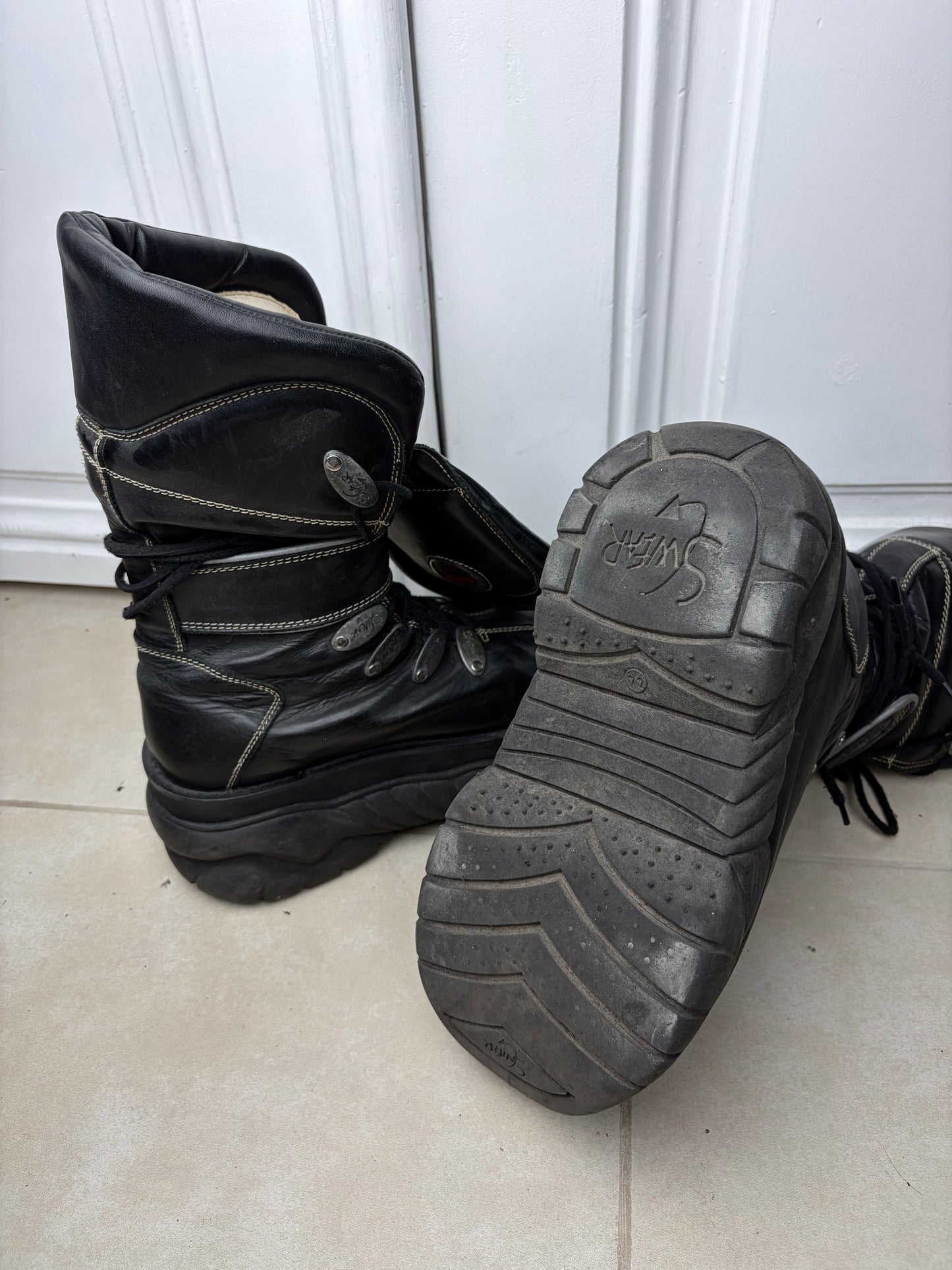 Vintage swear high top boots