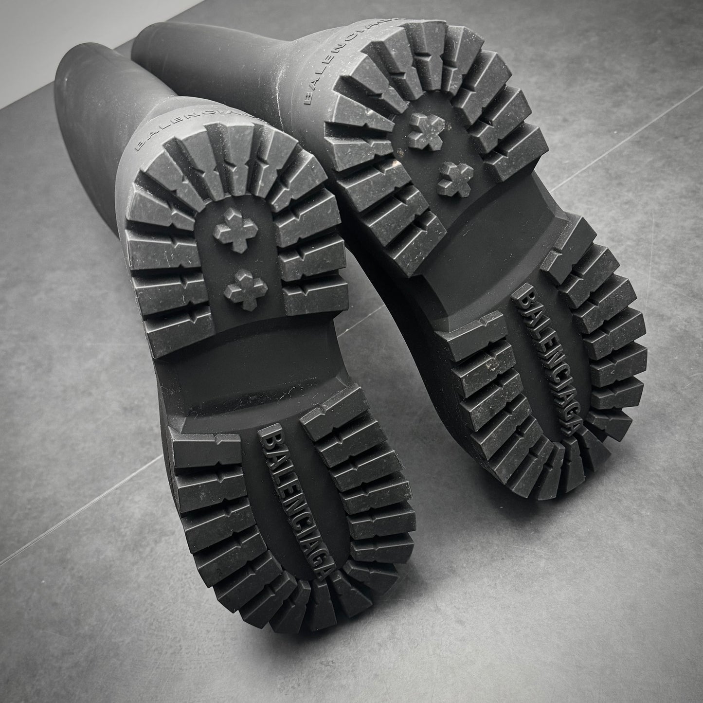 Balenciaga „Bulldozer“ Boots