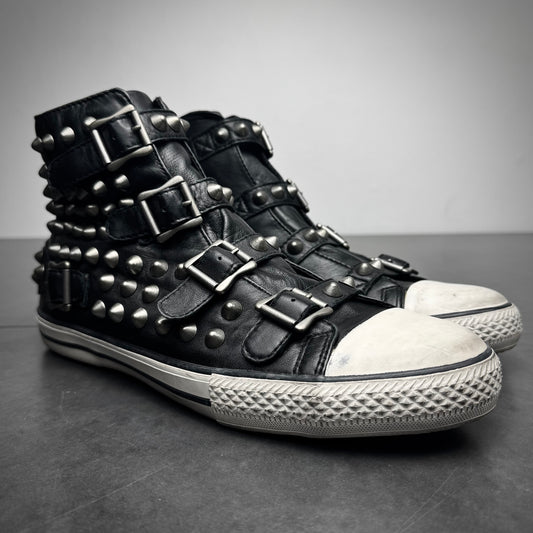 Ash Studded Chucks