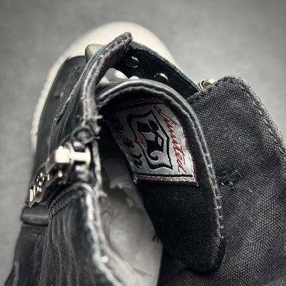 Ash Studded Chucks
