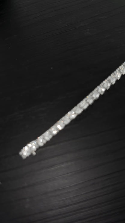 6.9ct whitegold tennis bracelet